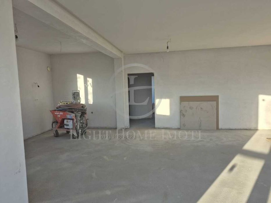 Продава се Къща в с. Златитрап, Област Пловдив - 263 кв.м за 702 €/кв.м - Снимка #4