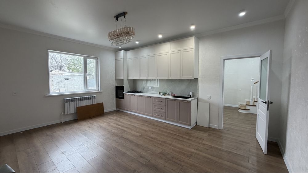 Продается 2-х уровевый дом, 2024 г