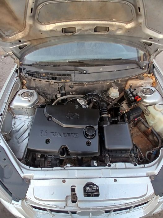 Продам приору в полный разбор