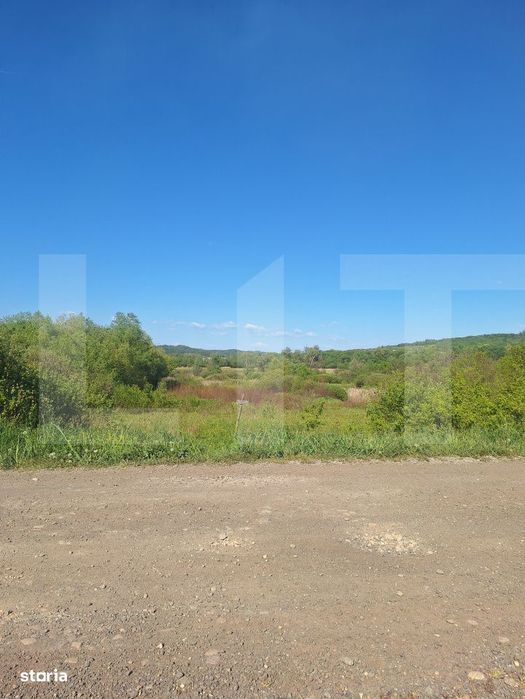 Teren de vanzare, 1600 mp, iesire la lacul Surduc
