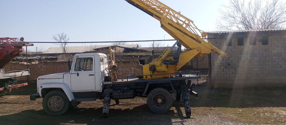 Avtovishka ap17 sotiladi