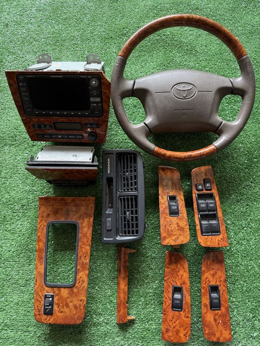 Консоль сбореToyota Windom 20.21 COACH