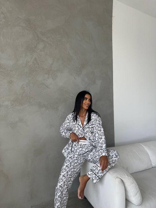 Дамска пижама Victoria’s Secret