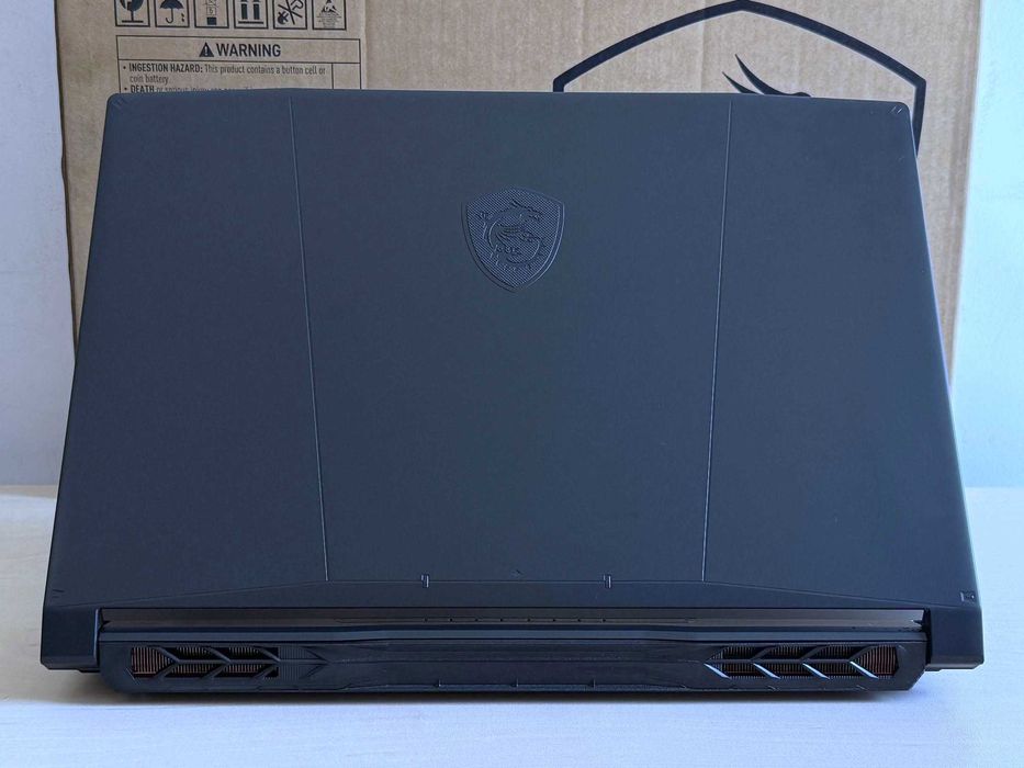 Бартер! 15м.Гаранция! MSI Katana 15 / 16-ядрен i7-14650HX 5.20GHz / RTX 5070 / 16GB DDR5 / 1TB SSD