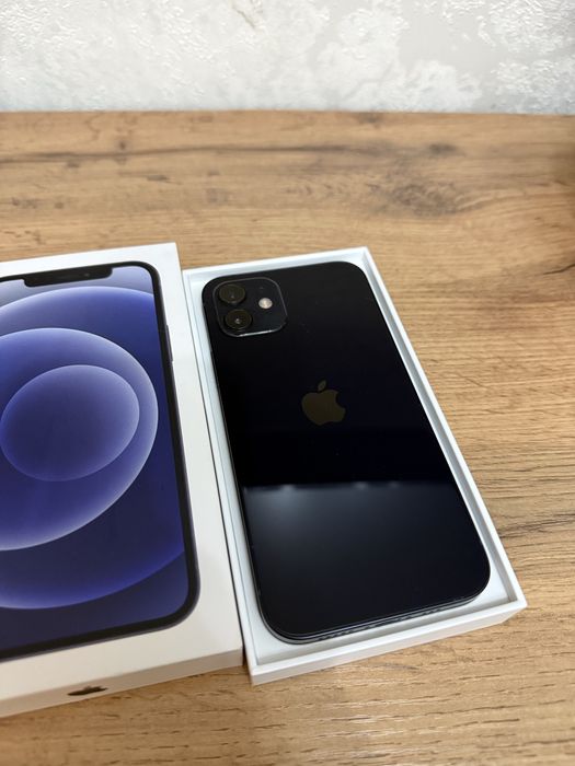 Iphone 12 128 гб акб 77%