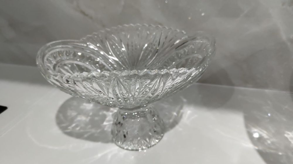 Продаю хрусталь 6 тыс тенге