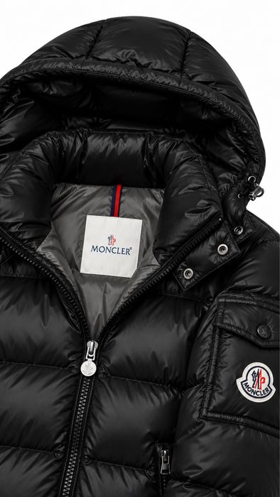 Мъжко зимно яке MONCLEAR – Оригинално, черно, лъскаво, отлично състояние