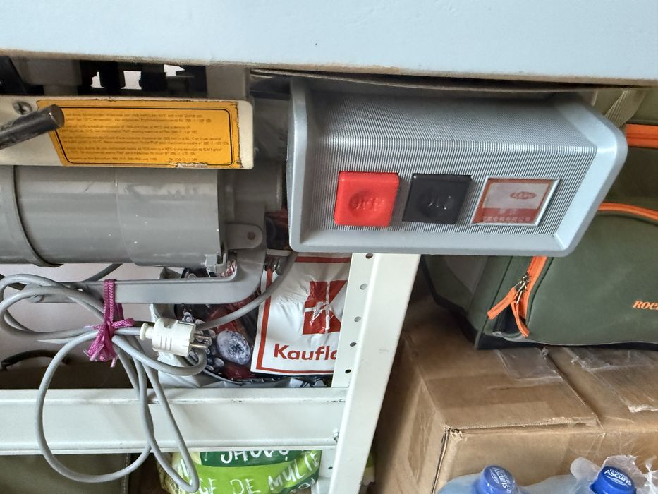 Masina de cusut PFAFF de vînzare