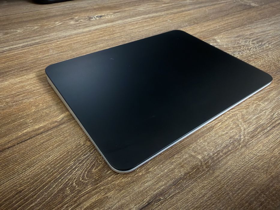 Продам Apple Magic Trackpad 2