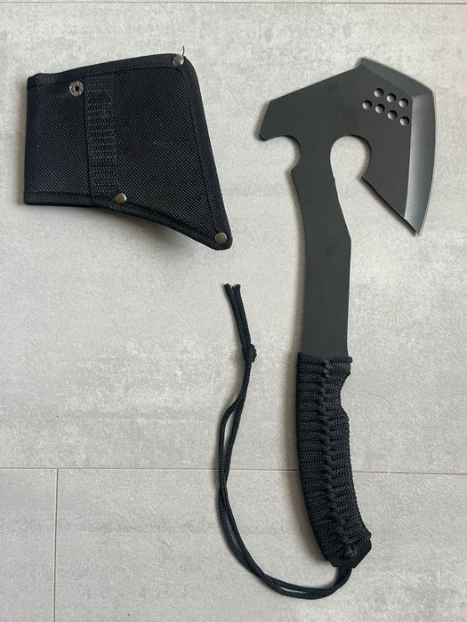 Тактическа брадва MIL-TEC