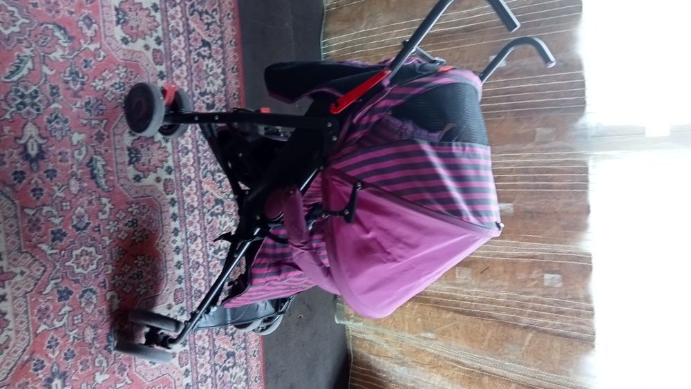 Продам коляску 15000 тг.