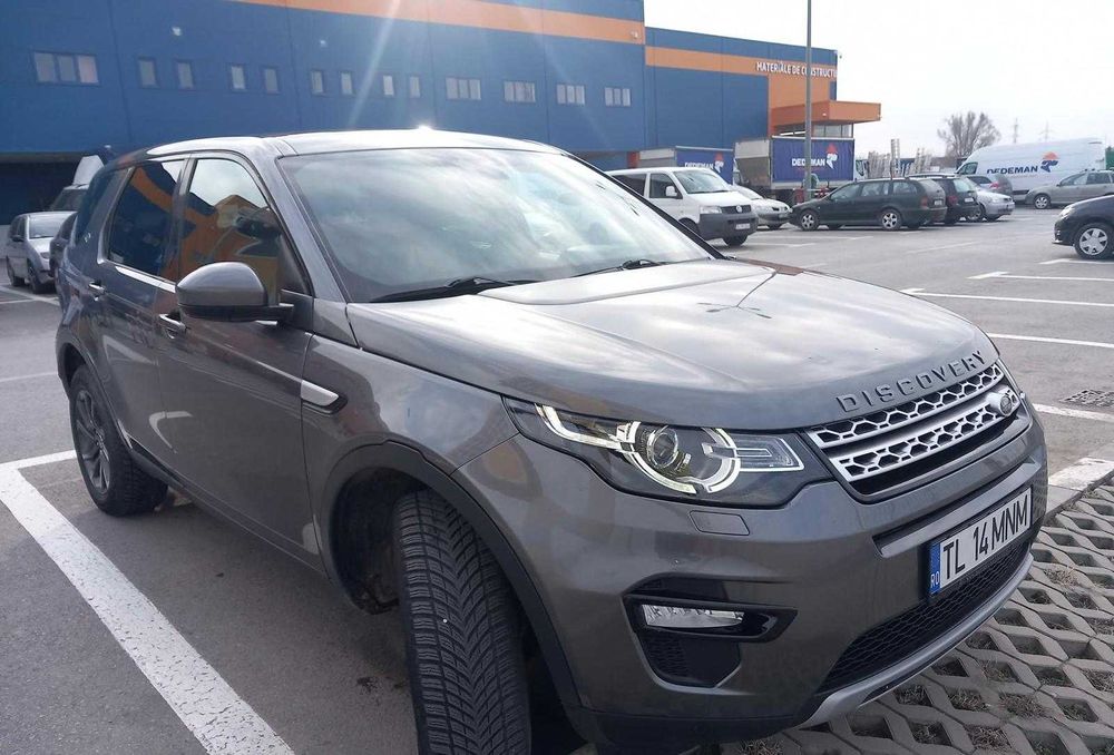 LAND ROVER Discovery Sport