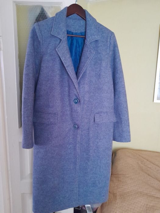 Продам пальто б/у