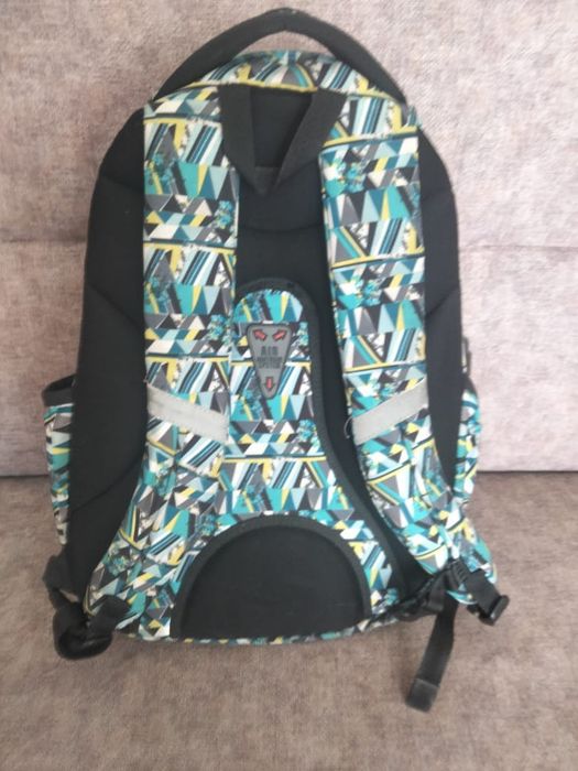 Рюкзак.    школьный