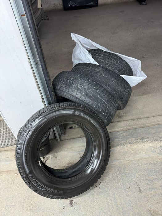 Шины Мишлен Michelin зимний с шипы