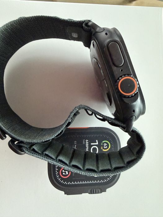 Aplle watch Ultra 2 Black  Titanium 49 mm