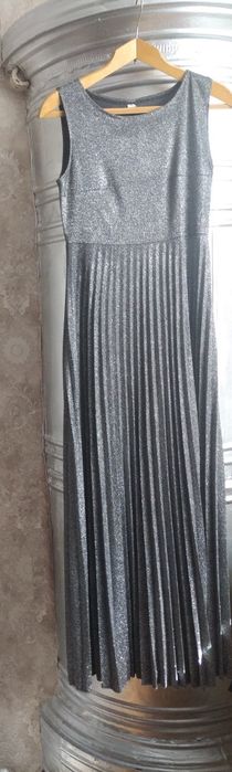 Вечернее платье с накидкой