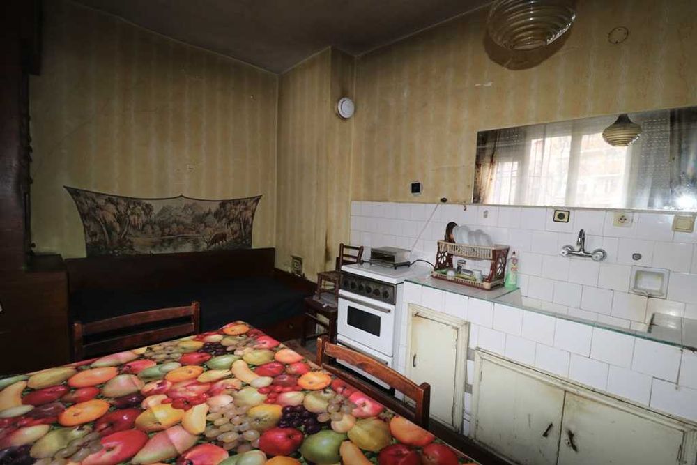 Продава се Многостаен апартамент в Благоевград, Идеален център - 90 кв.м за 915 €/кв.м - Снимка #5