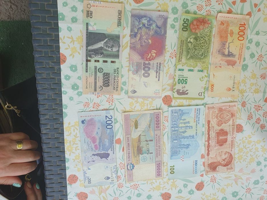 Bani de colecție vechi