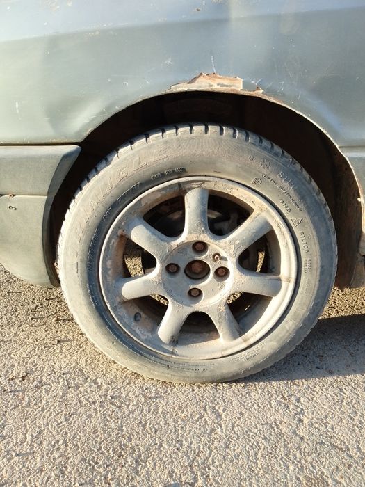Продам Ауди 80 б3 нахаду