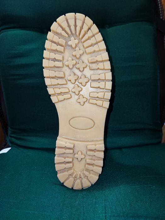 Зимни боти от естествена кожа