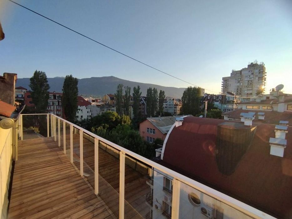 Дава се под наем Двустаен апартамент в София, Хладилника - 60 кв.м за 680 € - Снимка #5