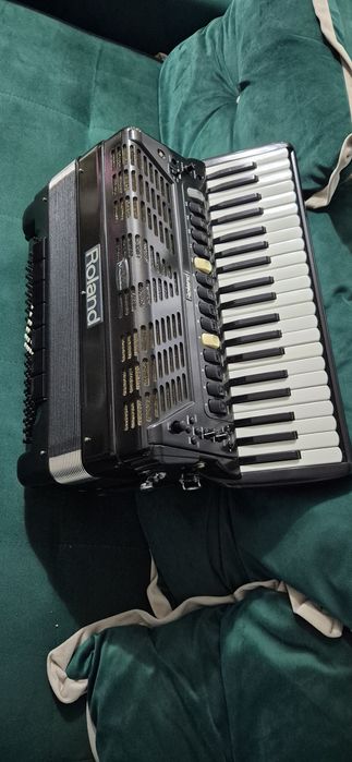 Vand acordeon Roland fr7 V2