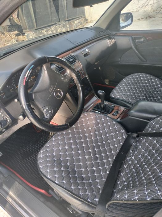 Мерседес 210 рейсталинг 2.0 объем