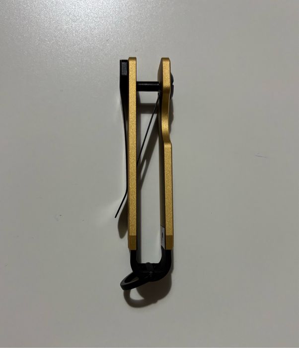 Ridge Keycase/Keychain/Breloc 24 Karat Gold