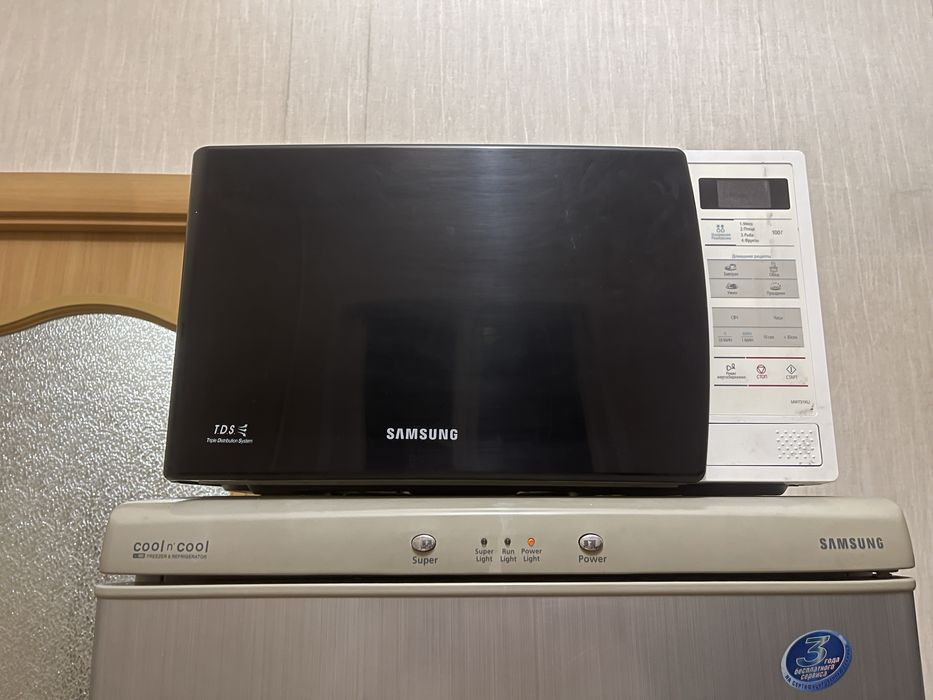 Микроволновка Samsung