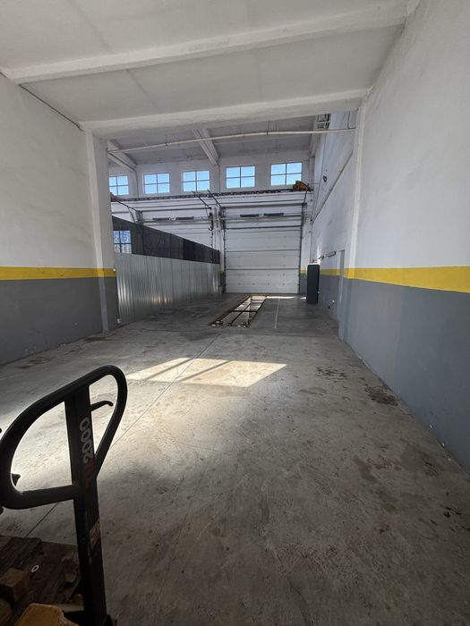 Inchiriez hala industriala, depozitare
