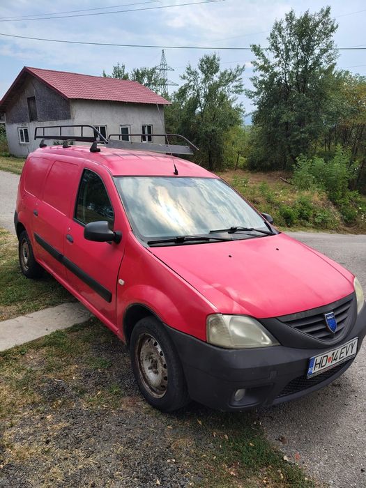 Vând Dacia Logan VAN