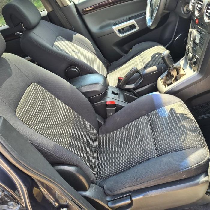 Dezmembrez Opel Antara