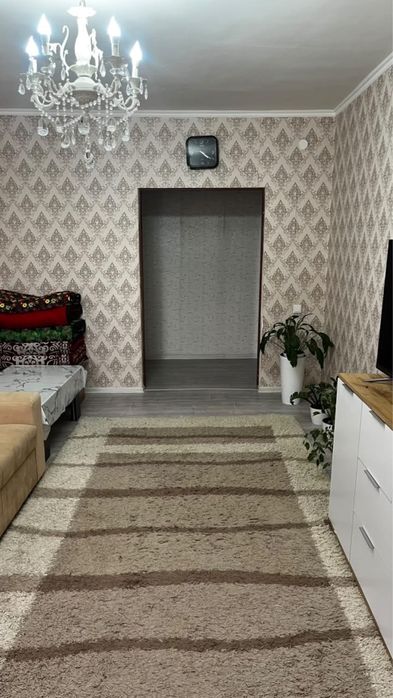продается 3-х комнатная квартира