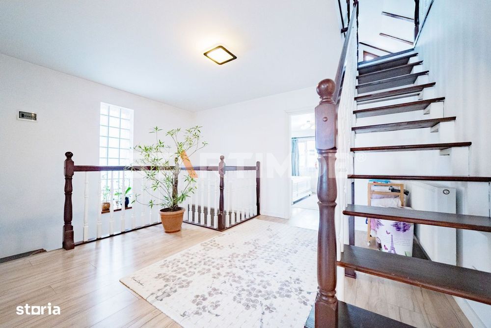 Casa mobilata Central Sanpetru