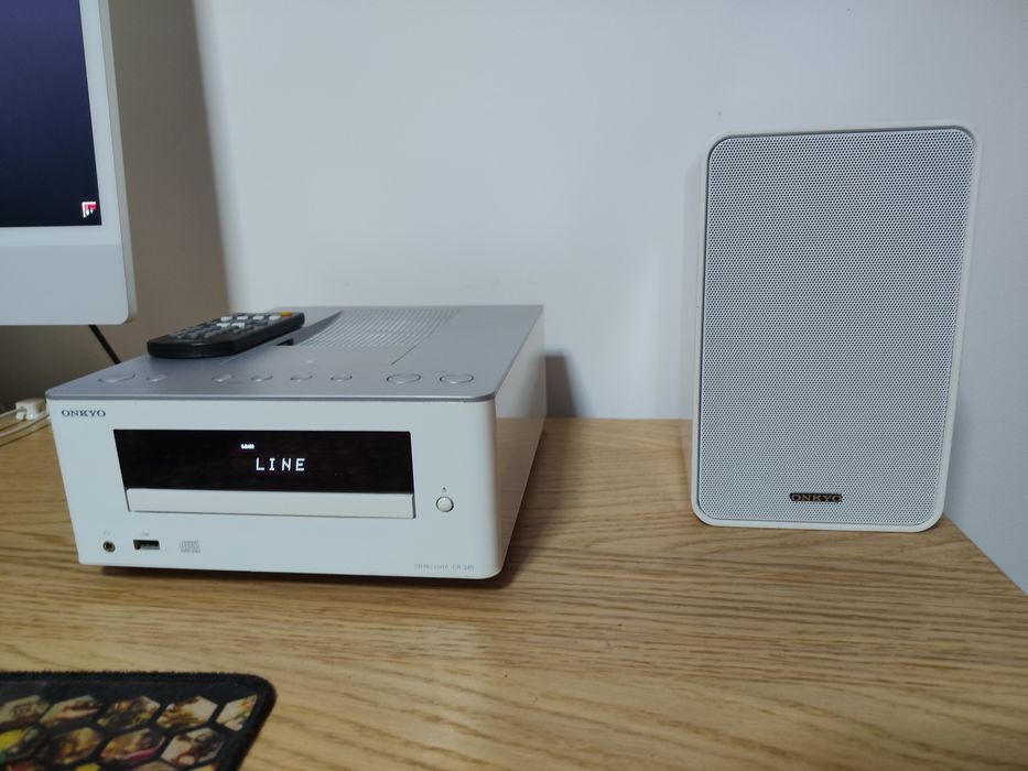 Mini Sistem Audio Onkyo