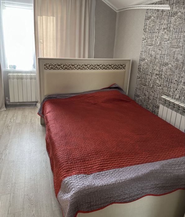 Кровать для спальни