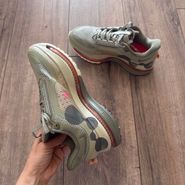 Nike Pegasus Premium Olive - 39 номер