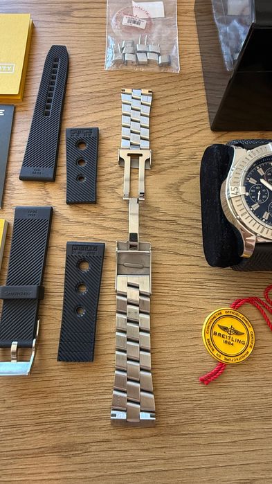 Breitling Super Avenger 48mm Chronograph Full Set + extra Bracelet + Straps