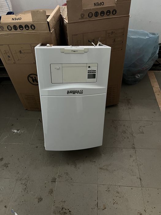 Dezmembrez sau vand intregi  centralele