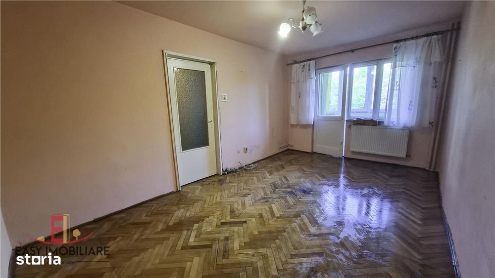 Apartament 2 camere, etaj 1, pe Bld. 1848 , decomandat, cu lift — fotografia 1