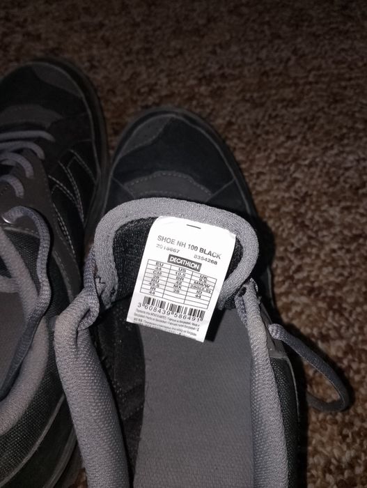 Продавам маратонки QUECHUA