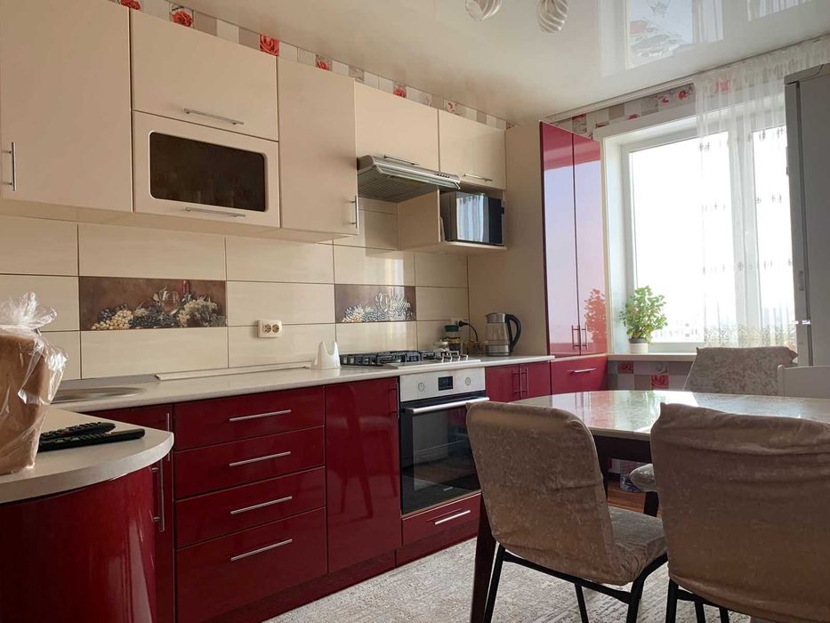 5 комнатную квартиру