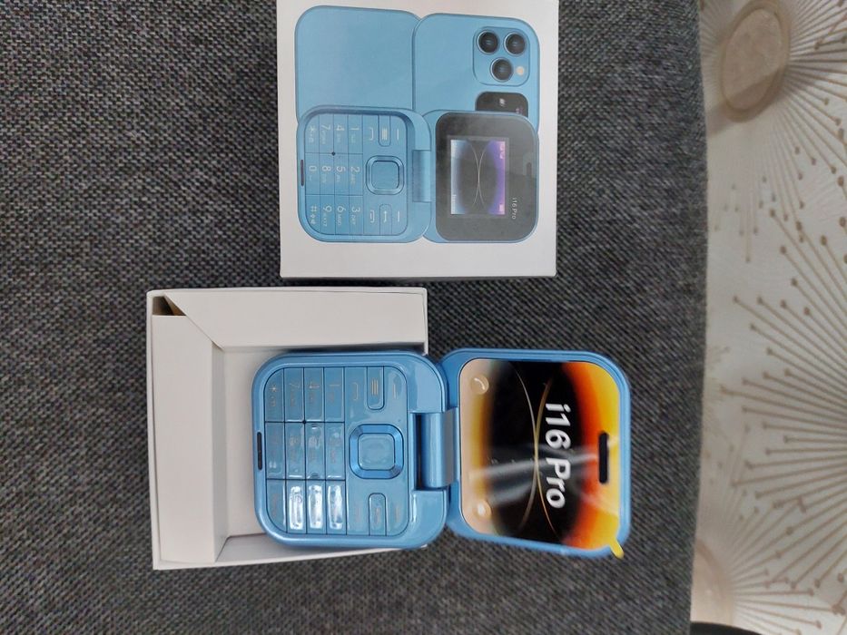 Мини телефоны и караоке