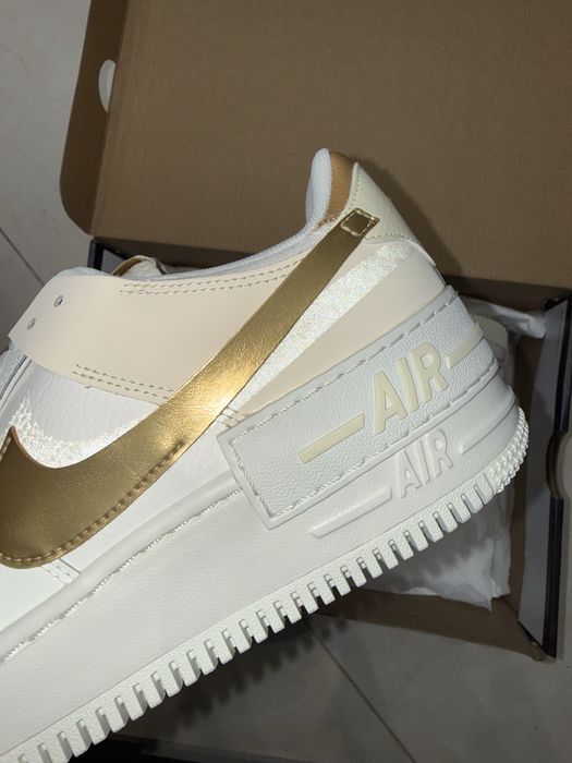 Обувки Nike Wmns Air Force 1 Shadow “Sail Metallic Gold” - размер 42