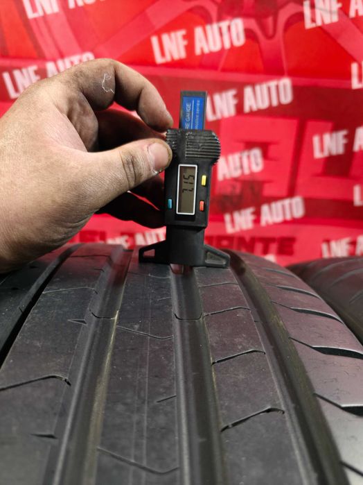 Anvelope de VARA - 255/40/20 - PIRELLI - 7.15 MM - DOT 2022 !