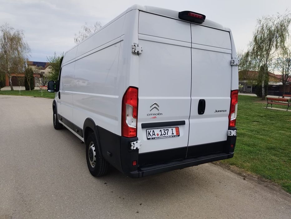 Citroen Jumper 2.2d cu 163 cp an 2022,euro 6,climatronic,13,1 mp