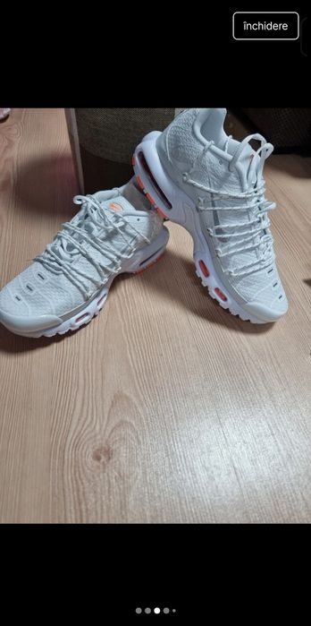 Adidași nike mărimea 44