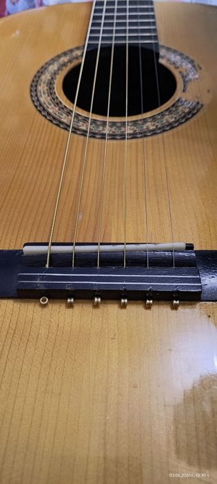 Акустична китара  в топ състояние