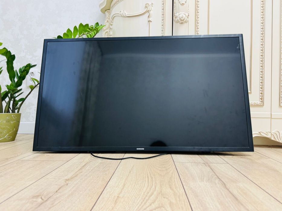 Продается телевизор Самсунг